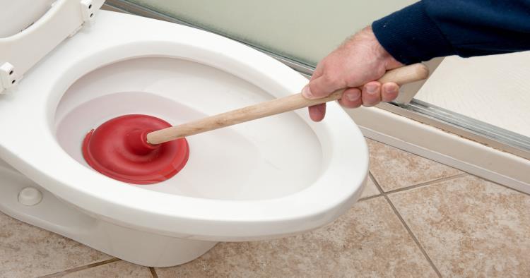 how to fix a clogged up toilet